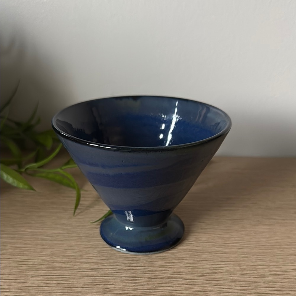 Elegant Blue Ceramic Bowl